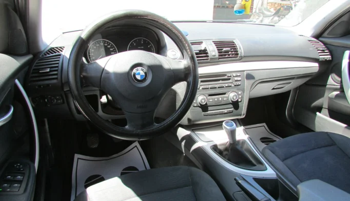 BMW 1 Series  - 2009