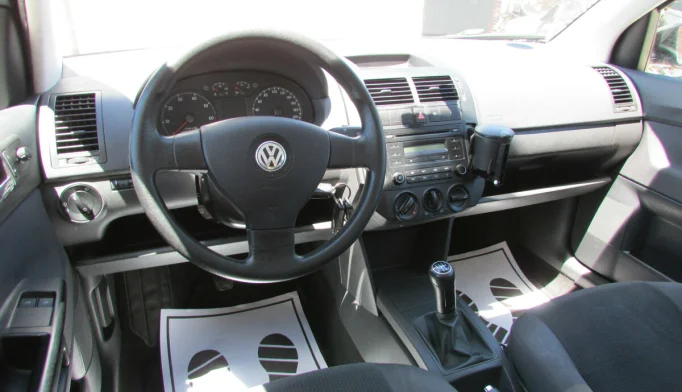 Volkswagen Polo  - 2009