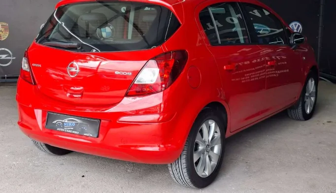 Opel Corsa  - 2013