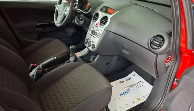 Opel Corsa  - 2013