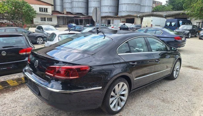 Volkswagen Passat CC  - 2012