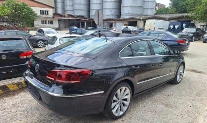 Volkswagen Passat CC  - 2012