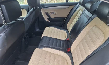 Volkswagen Passat CC  - 2012