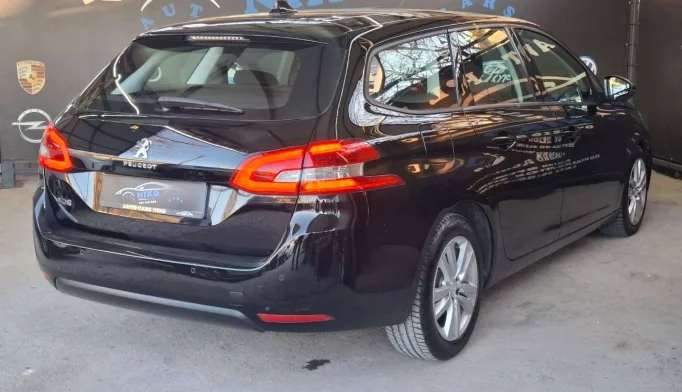 Peugeot 308  - 2019