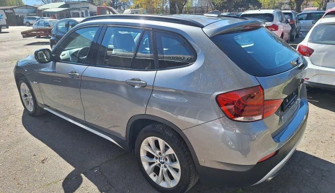 BMW X1  - 2011