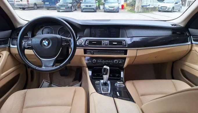 BMW 525d  - 2012
