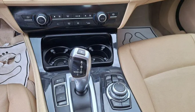 BMW 525d  - 2012
