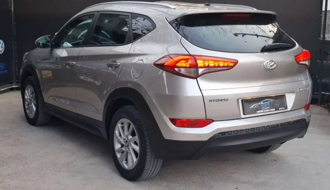 Hyundai Tucson  - 2015