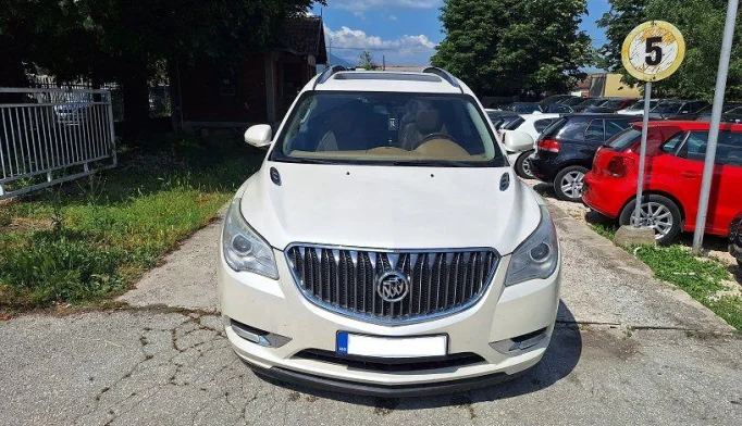 Buick Enclave  - 2012