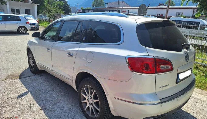 Buick Enclave  - 2012