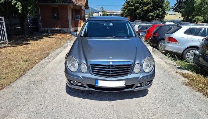 Mercedes-Benz E-Class  - 2006