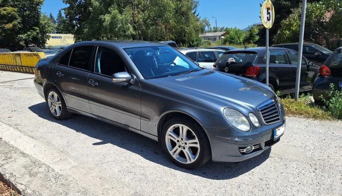 Mercedes-Benz E-Class  - 2006