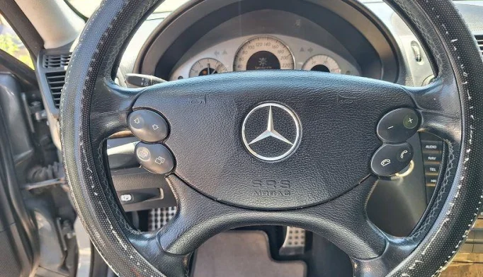 Mercedes-Benz E-Class  - 2006