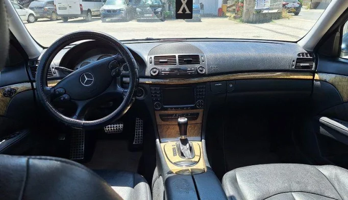 Mercedes-Benz E-Class  - 2006