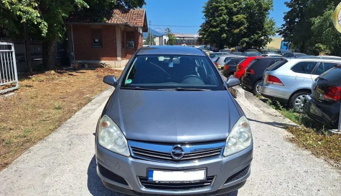 Opel Astra  - 2007