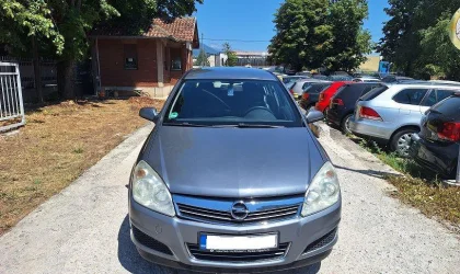 Opel Astra  - 2007