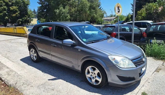 Opel Astra  - 2007