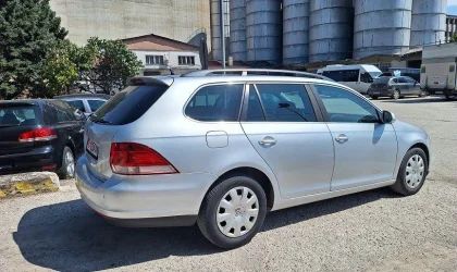 Volkswagen Golf  - 2008