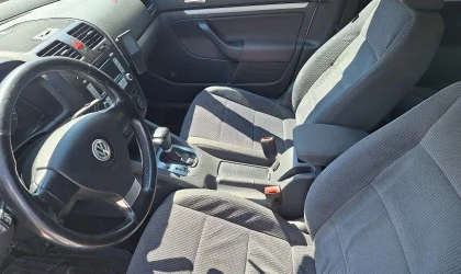 Volkswagen Golf  - 2008