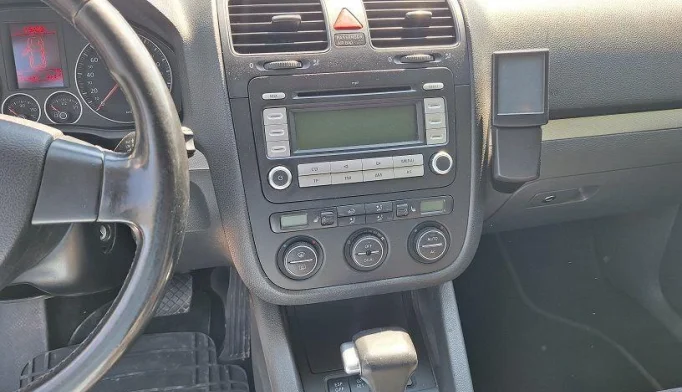 Volkswagen Golf  - 2008