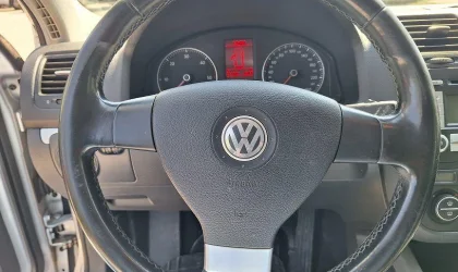 Volkswagen Golf  - 2008