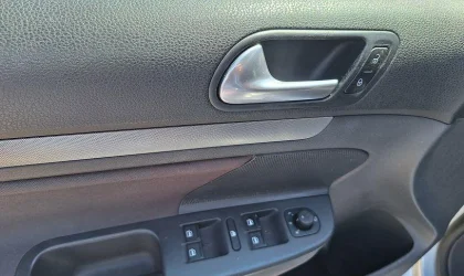Volkswagen Golf  - 2008