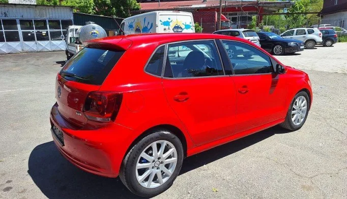 Volkswagen Polo  - 2010