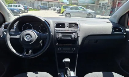 Volkswagen Polo  - 2010