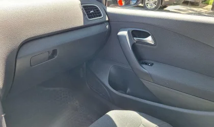 Volkswagen Polo  - 2010