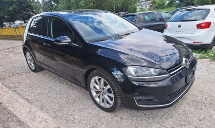 Volkswagen Golf  - 2012