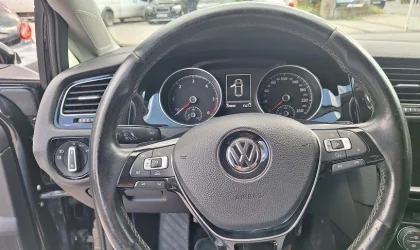 Volkswagen Golf  - 2012