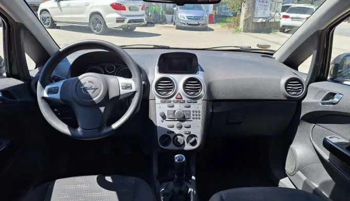 Opel Corsa  - 2014