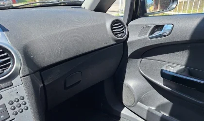 Opel Corsa  - 2014