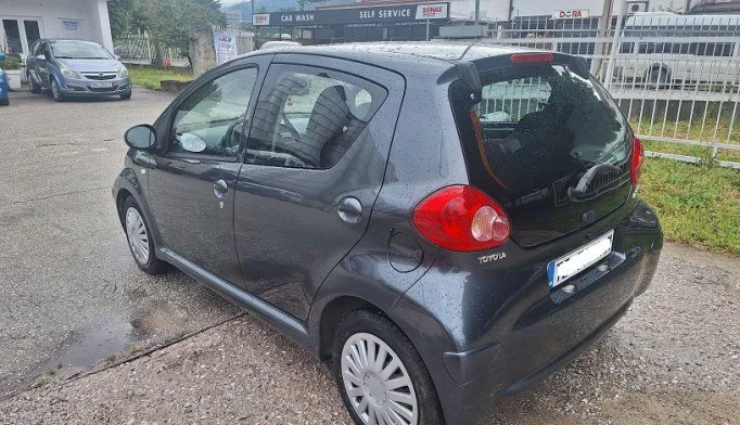 Toyota Aygo  - 2008