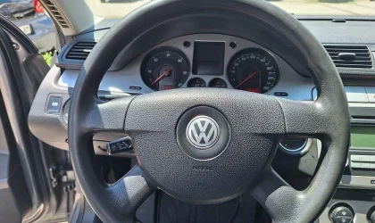 Volkswagen Passat  - 2007