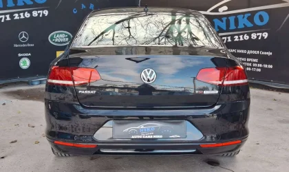 Volkswagen Passat  - 2015