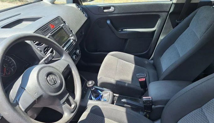Volkswagen Golf  - 2009
