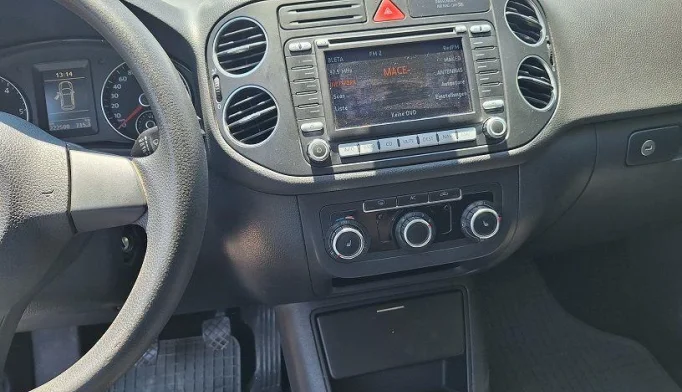 Volkswagen Golf  - 2009