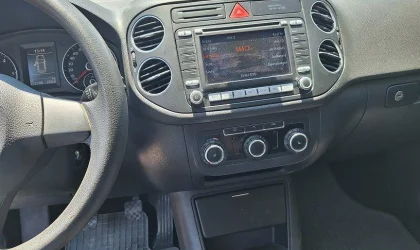 Volkswagen Golf  - 2009