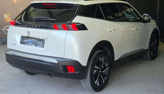 Peugeot 2008  - 2020