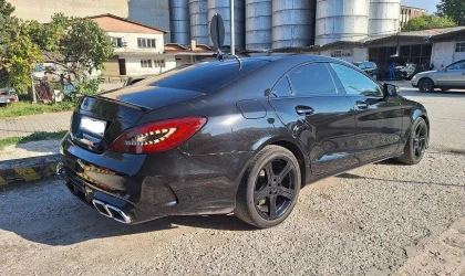 Mercedes-Benz CLS-Class  - 2012