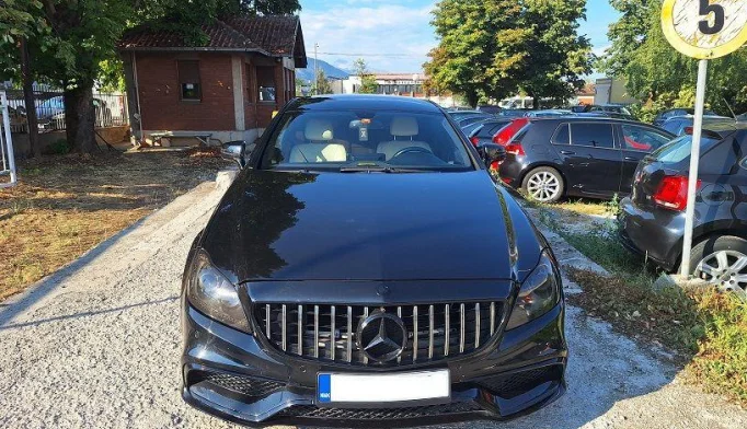 Mercedes-Benz CLS-Class  - 2012