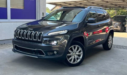Jeep Cherokee  - 2015