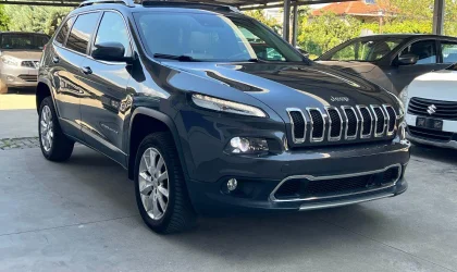 Jeep Cherokee  - 2015