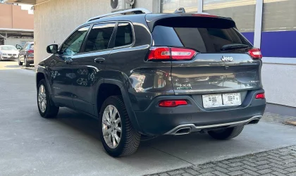 Jeep Cherokee  - 2015