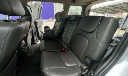 Nissan Pathfinder  - 2011