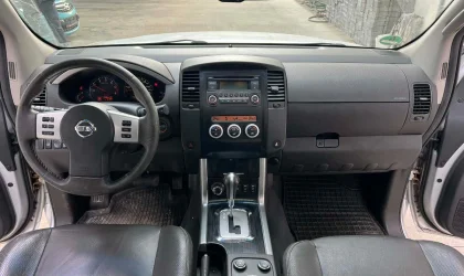 Nissan Pathfinder  - 2011