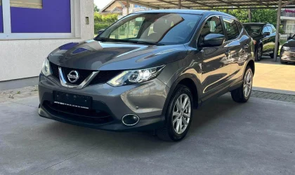 Nissan Qashqai  - 2015