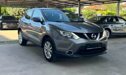 Nissan Qashqai  - 2015