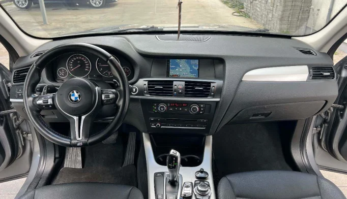 BMW X3  - 2011